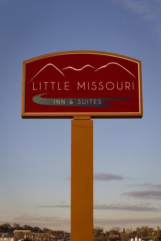 Little Missouri Inn & Suites New Town Екстериор снимка