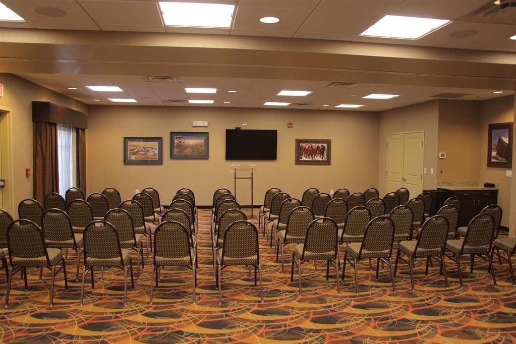 Little Missouri Inn & Suites New Town Съоръжения снимка