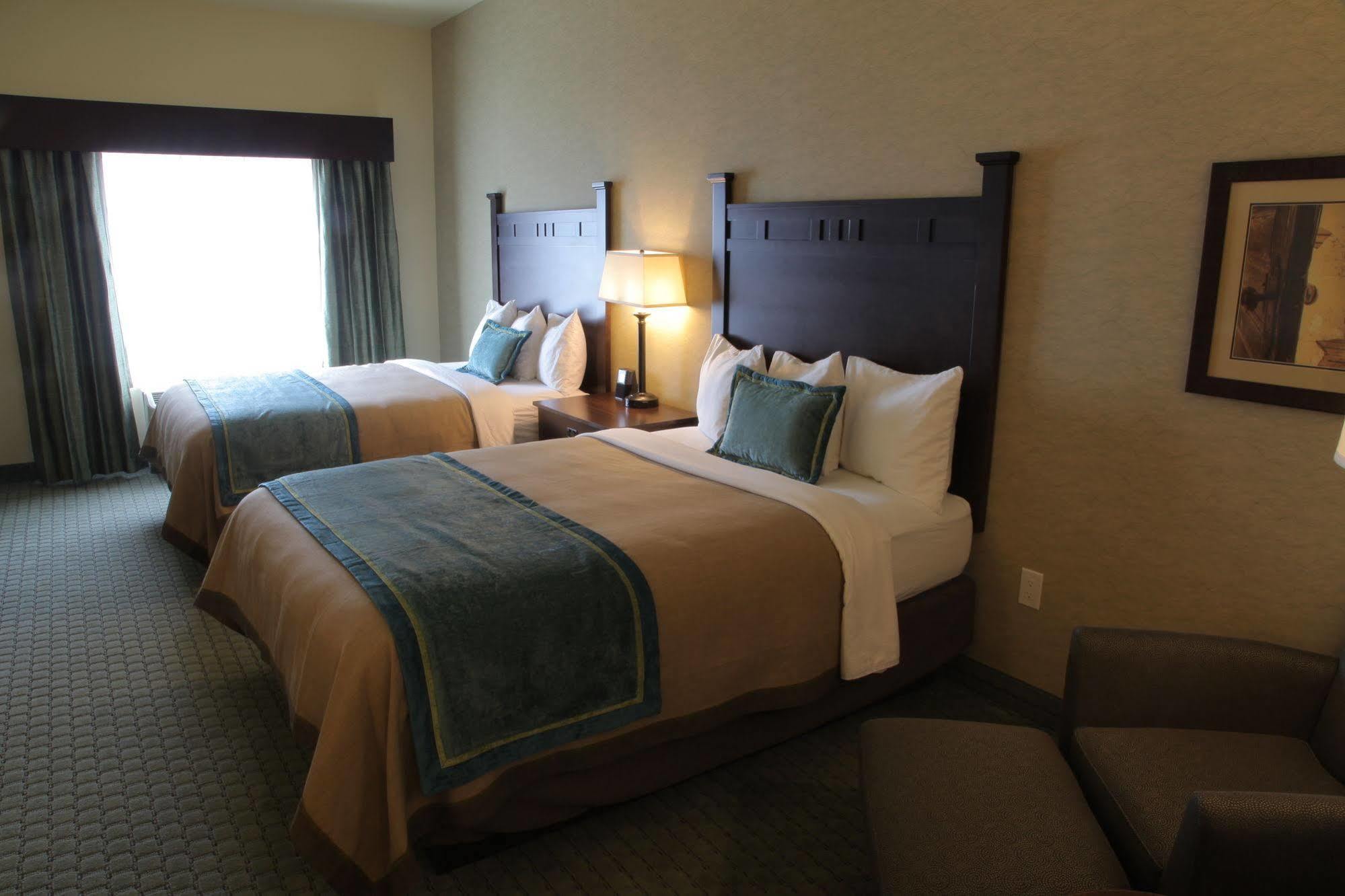 Little Missouri Inn & Suites New Town Екстериор снимка
