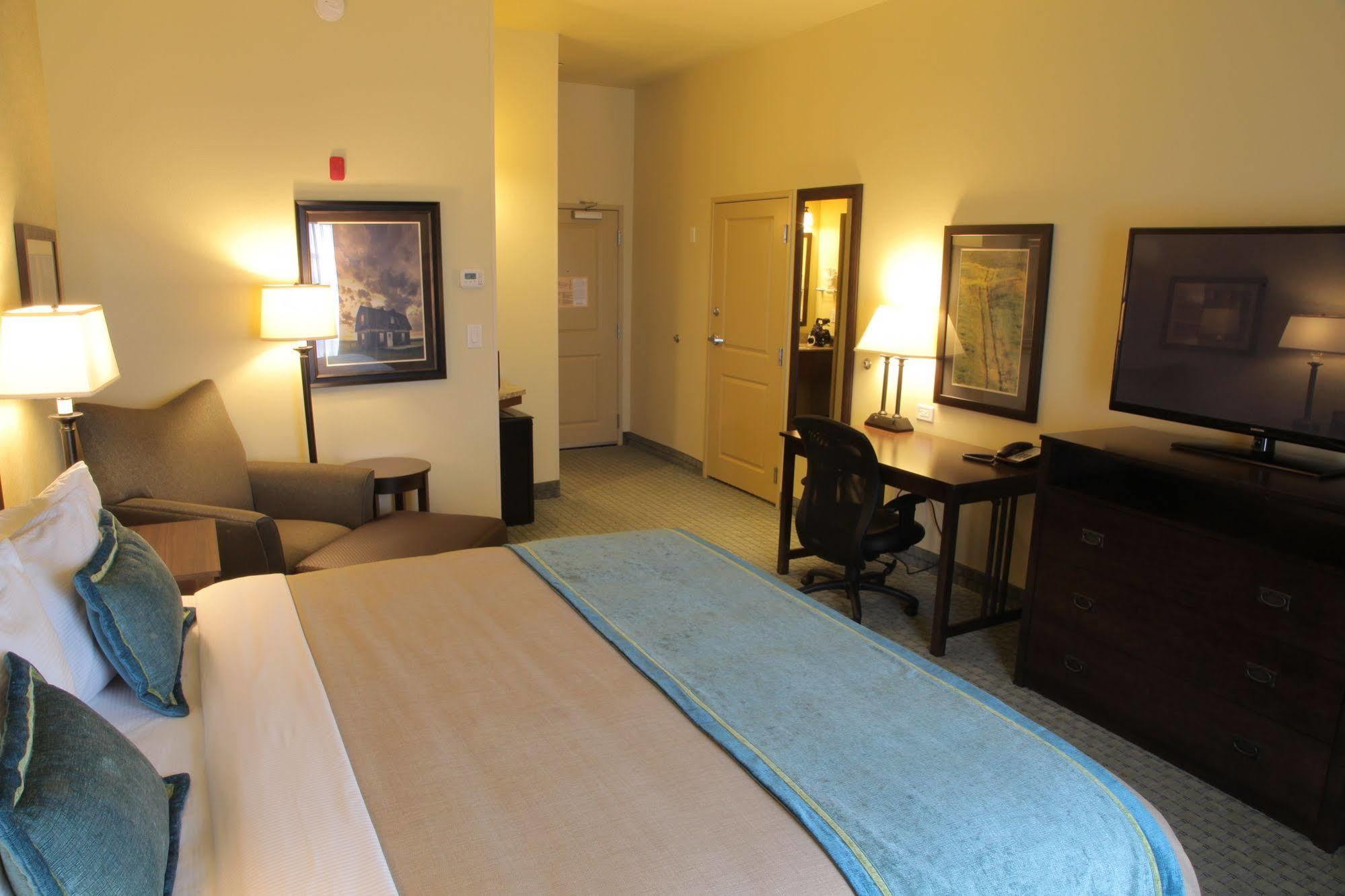 Little Missouri Inn & Suites New Town Екстериор снимка