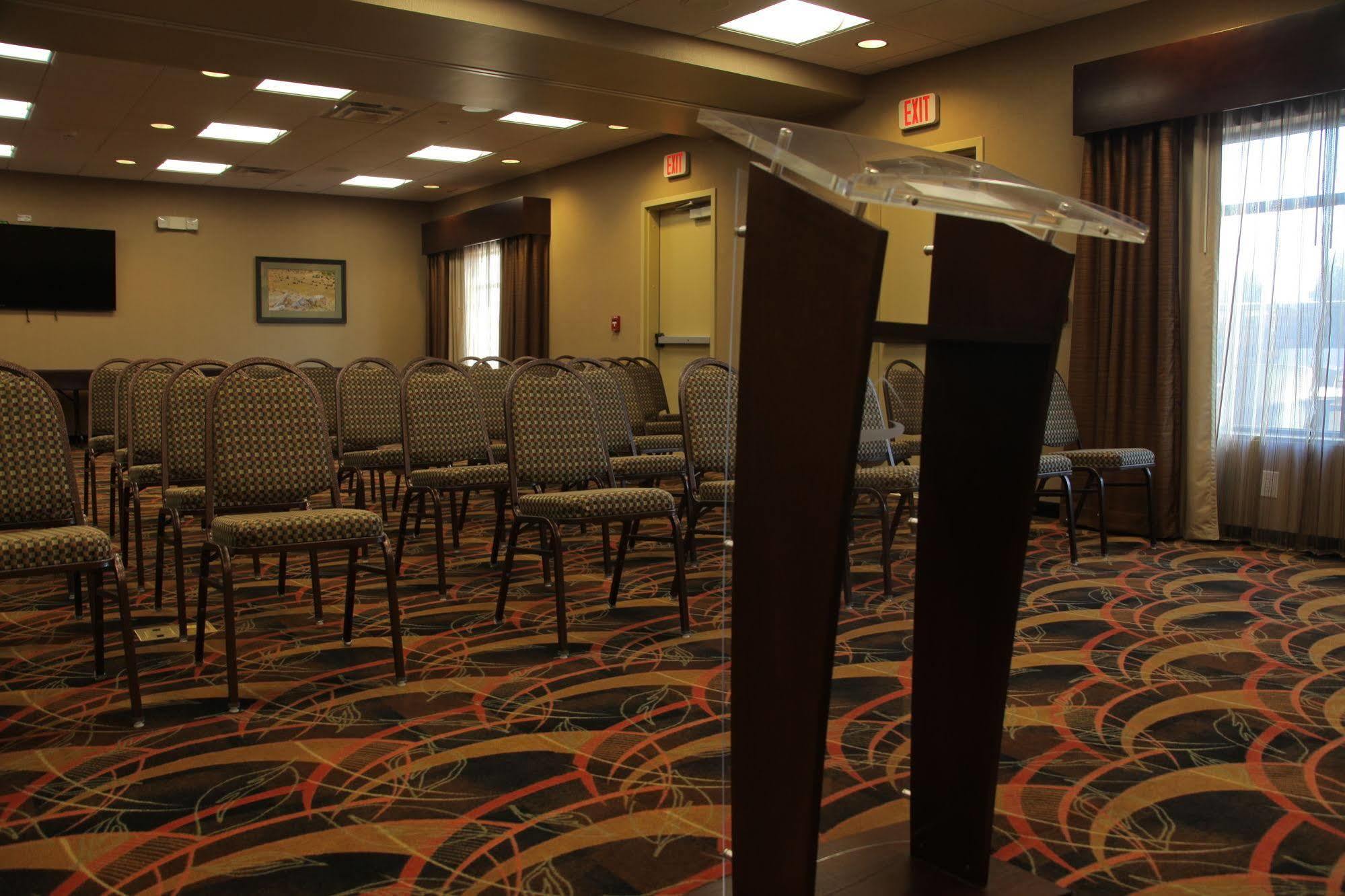 Little Missouri Inn & Suites New Town Екстериор снимка